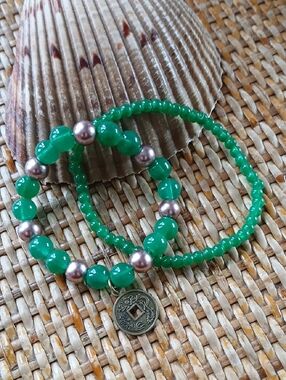 B973 Feng Shui Green Positive Energy Stretch Bracelet Set